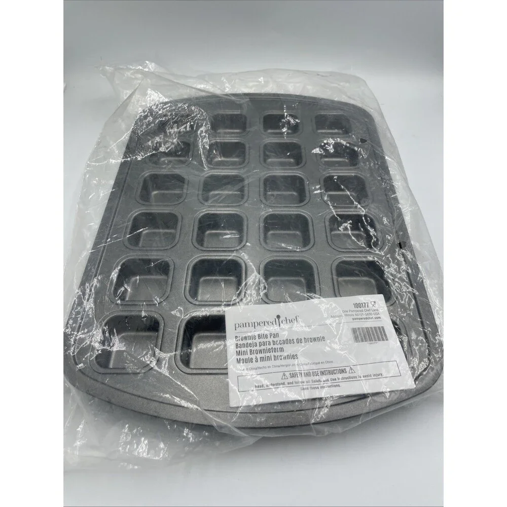 🧁🎂 Pampered Chef Brownie Bite Nonstick Baking Pan 24 Mini Brownies 100177 NEW